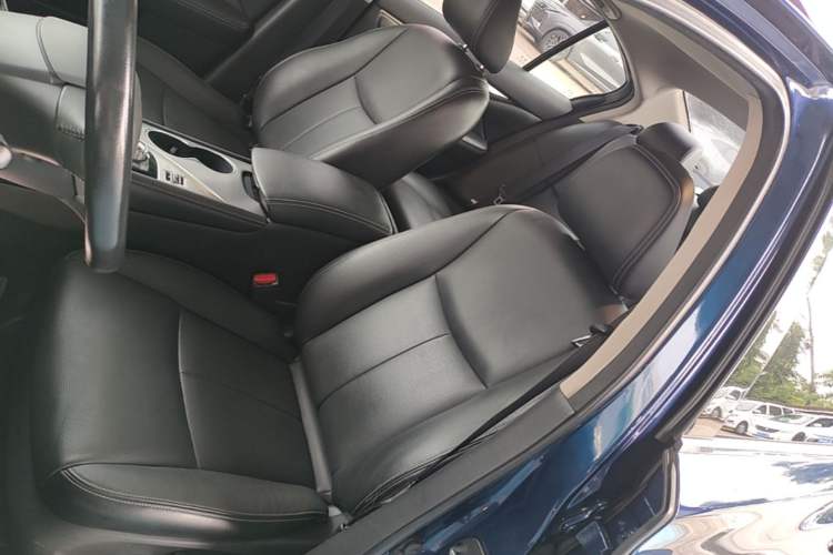 Used Infiniti Q50L 2016 2.0T Ambition Edition Left Front Seat