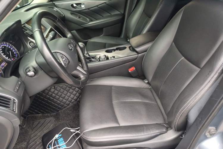Used Infiniti Q50L 2016 2.0T Enjoyment Edition Left Front Seat