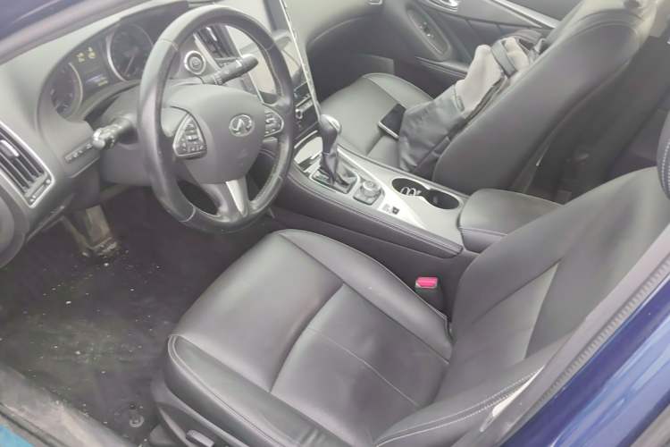 Used Infiniti Q50L 2016 2.0T Ambition Edition Left Front Seat