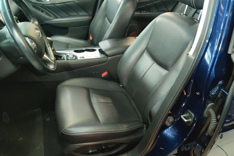 Used Infiniti Q50L 2016 2.0T Ambition Edition Left Front Seat