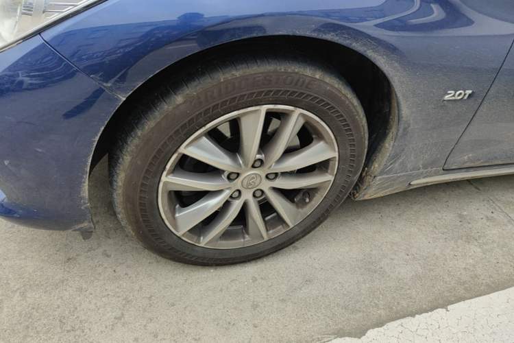 Used Infiniti Q50L 2016 2.0T Comfort Edition Left Front Wheel Hub