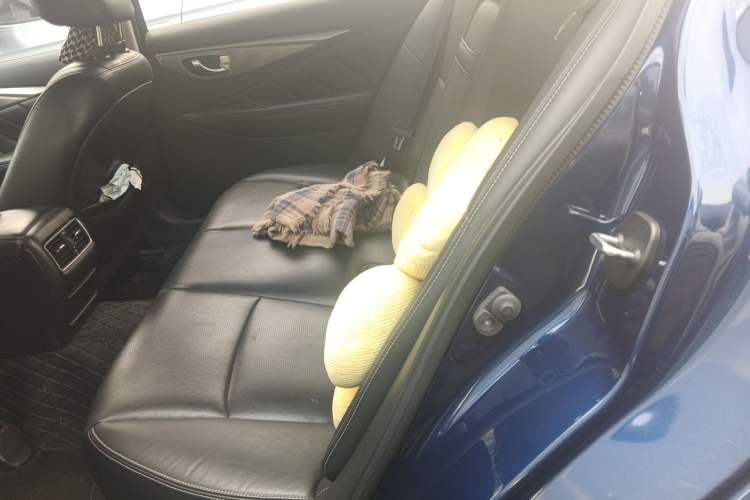 Used Infiniti Q50L 2016 2.0T Enjoyment Edition Left Rear Seat