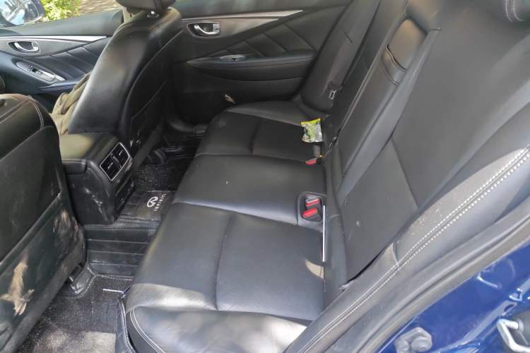 Used Infiniti Q50L 2016 2.0T Enjoyment Edition Left Rear Seat