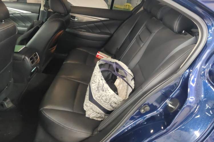 Used Infiniti Q50L 2016 2.0T Enjoyment Edition Left Rear Seat