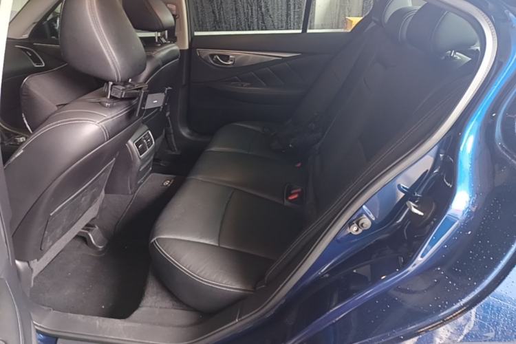 Used Infiniti Q50L 2016 2.0T Ambition Edition Left Rear Seat