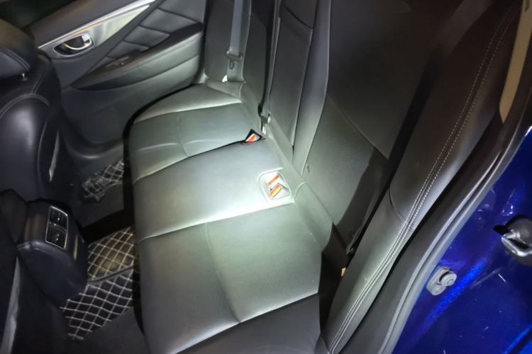 Used Infiniti Q50L 2016 2.0T Enjoyment Edition Left Rear Seat