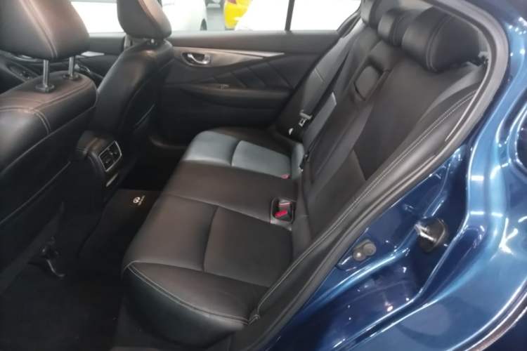 Used Infiniti Q50L 2016 2.0T Enjoyment Edition Left Rear Seat