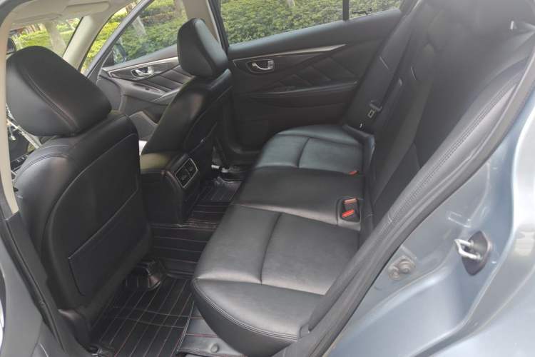 Used Infiniti Q50L 2016 2.0T Comfort Edition Left Rear Seat