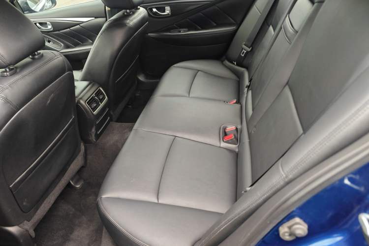 Used Infiniti Q50L 2016 2.0T Comfort Edition Left Rear Seat