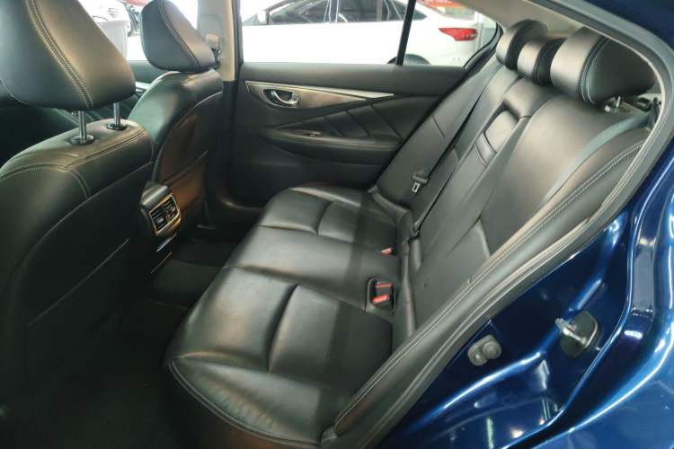 Used Infiniti Q50L 2016 2.0T Ambition Edition Left Rear Seat