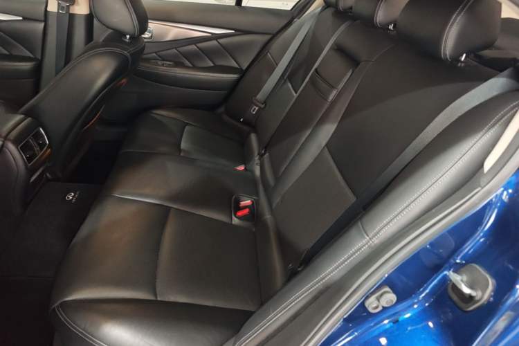 Used Infiniti Q50L 2016 2.0T Enjoyment Edition Left Rear Seat