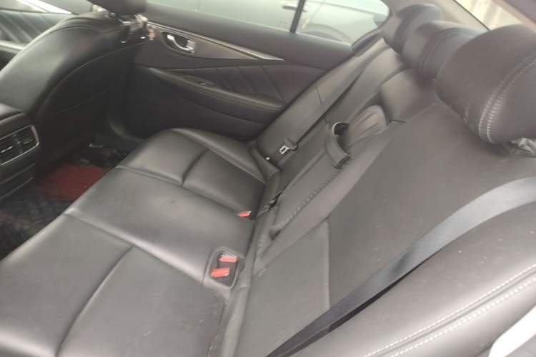 Used Infiniti Q50L 2016 2.0T Ambition Edition Left Rear Seat