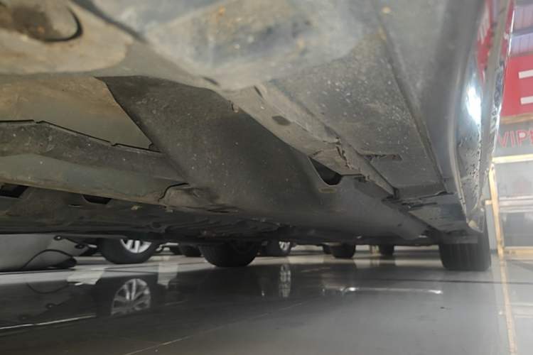 Used Infiniti Q50L 2016 2.0T Enjoyment Edition Left Side Sill