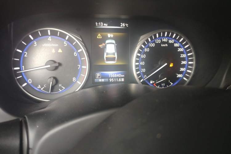 Used Infiniti Q50L 2016 2.0T Ambition Edition Odometer Close Up