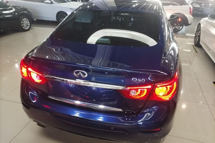 Used Infiniti Q50L 2016 2.0T Comfort Edition Rear