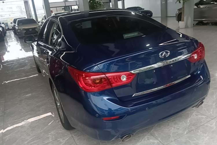 Used Infiniti Q50L 2016 2.0T Enjoyment Edition Rear Left 45 Deg