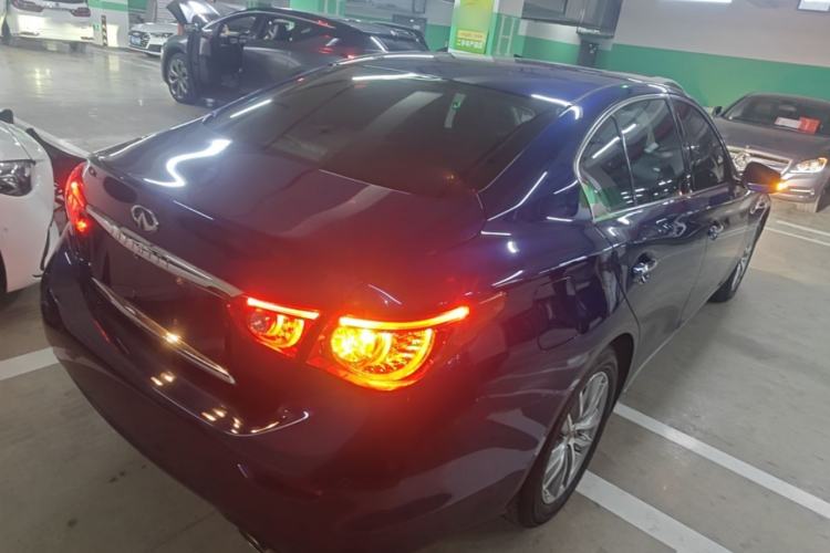 Used Infiniti Q50L 2016 2.0T Enjoyment Edition Rear Right 45 Deg