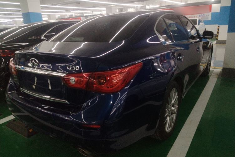 Used Infiniti Q50L 2016 2.0T Ambition Edition Rear Right 45 Deg