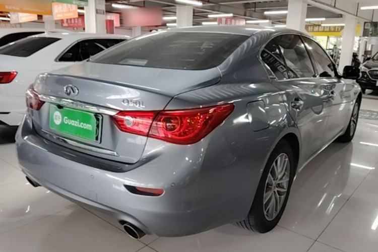 Used Infiniti Q50L 2016 2.0T Enjoyment Edition Rear Right 45 Deg