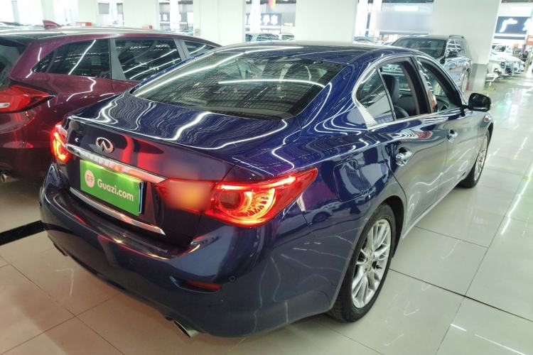 Used Infiniti Q50L 2016 2.0T Ambition Edition Rear Right 45 Deg