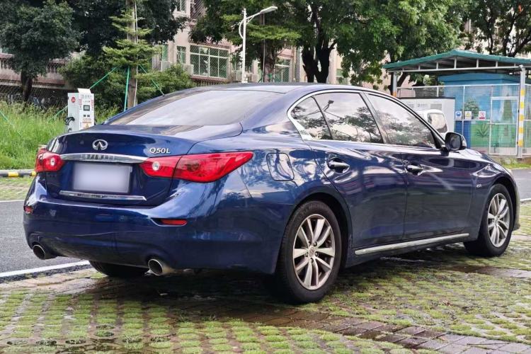 Used Infiniti Q50L 2016 2.0T Enjoyment Edition Rear Right 45 Deg