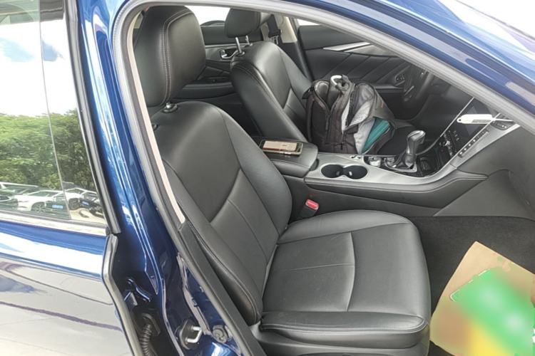 Used Infiniti Q50L 2016 2.0T Ambition Edition Right Front Seat