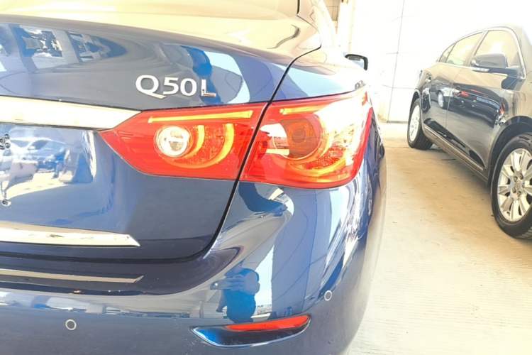 Used Infiniti Q50L 2016 2.0T Enjoyment Edition Right Rear Taillight