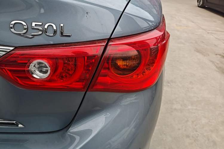 Used Infiniti Q50L 2016 2.0T Enjoyment Edition Right Rear Taillight