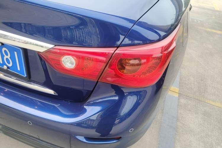 Used Infiniti Q50L 2016 2.0T Ambition Edition Right Rear Taillight