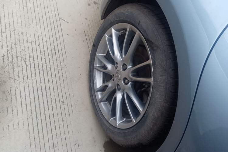 Used Infiniti Q50L 2016 2.0T Enjoyment Edition Right Rear Wheel Hub