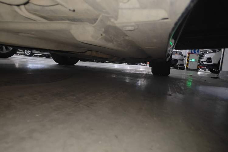 Used Infiniti Q50L 2016 2.0T Enjoyment Edition Right Side Sill