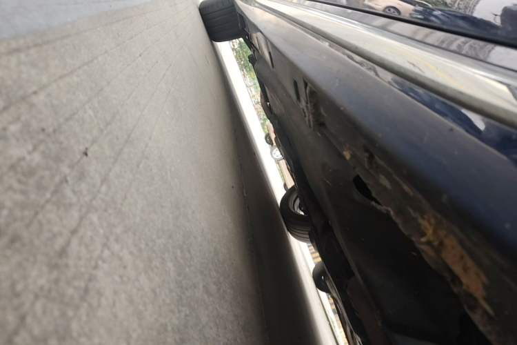 Used Infiniti Q50L 2016 2.0T Ambition Edition Right Side Sill