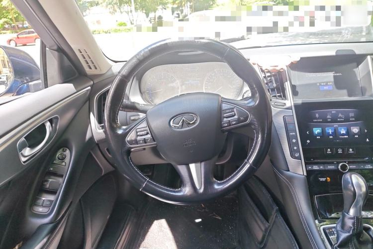 Used Infiniti Q50L 2016 2.0T Enjoyment Edition Steering Wheel