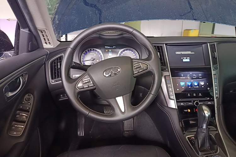 Used Infiniti Q50L 2016 2.0T Ambition Edition Steering Wheel