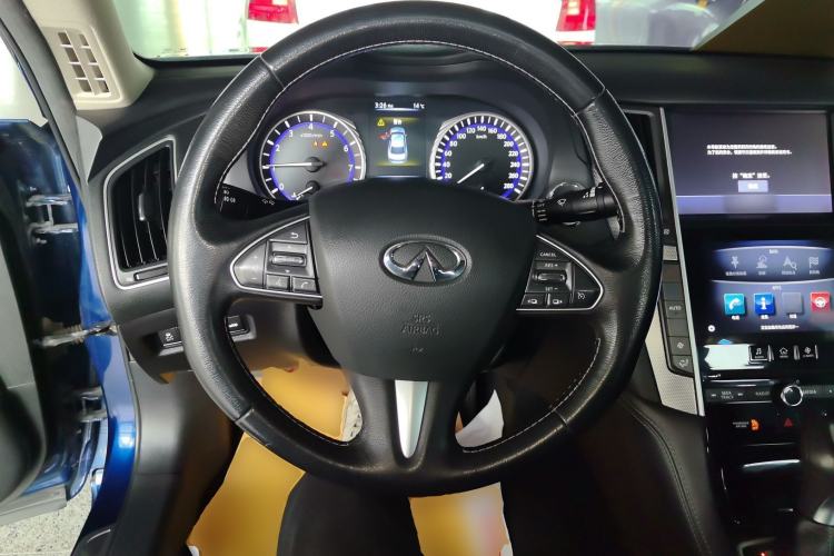 Used Infiniti Q50L 2016 2.0T Ambition Edition Steering Wheel