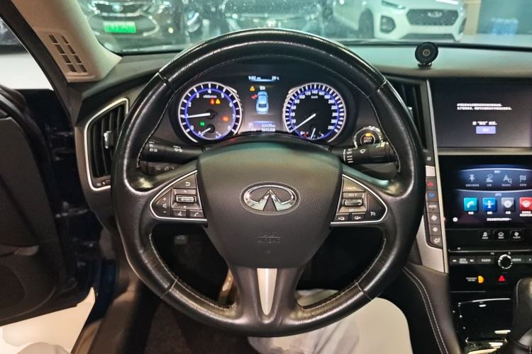 Used Infiniti Q50L 2016 2.0T Ambition Edition Steering Wheel