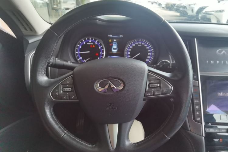 Used Infiniti Q50L 2016 2.0T Ambition Edition Steering Wheel