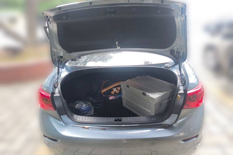 Used Infiniti Q50L 2016 2.0T Comfort Edition Trunk