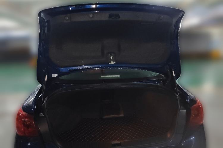 Used Infiniti Q50L 2016 2.0T Comfort Edition Trunk