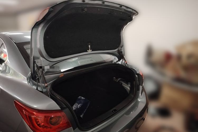 Used Infiniti Q50L 2016 2.0T Enjoyment Edition Trunk