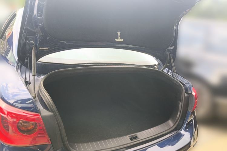 Used Infiniti Q50L 2016 2.0T Enjoyment Edition Trunk