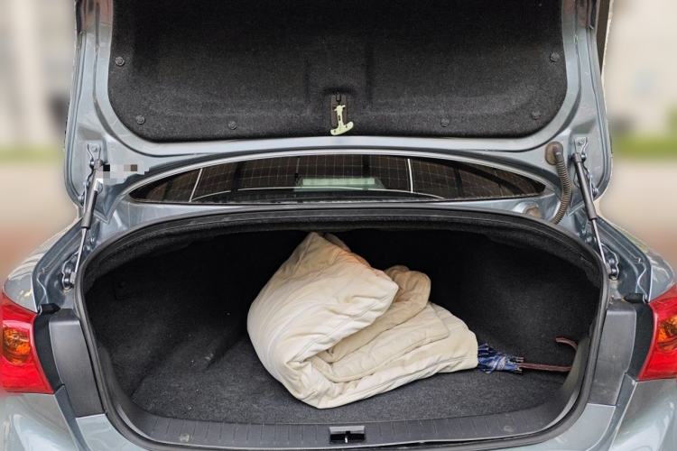 Used Infiniti Q50L 2016 2.0T Enjoyment Edition Trunk