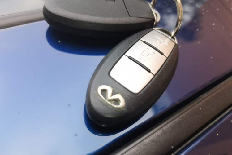 Used Infiniti Q50L 2016 2.0T Enjoyment Edition Vehicle Key