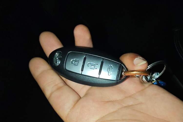 Used Infiniti Q50L 2016 2.0T Enjoyment Edition Vehicle Key