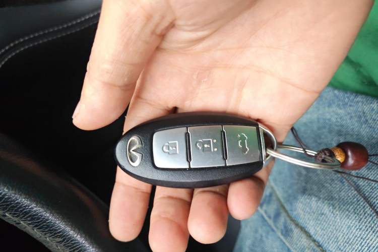 Used Infiniti Q50L 2016 2.0T Enjoyment Edition Vehicle Key