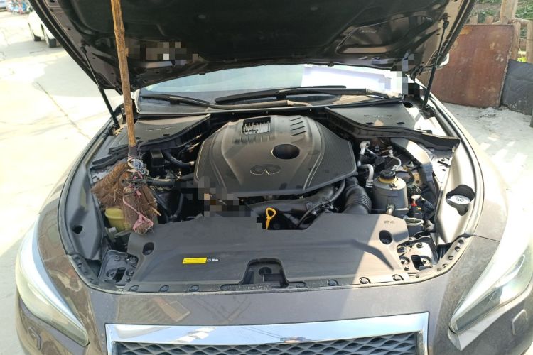 Used Infiniti Q50L 2016 2.0T Ambition Edition Engine Bay