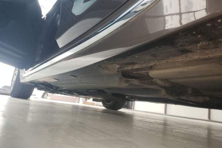 Used Infiniti Q50L 2016 2.0T Enjoyment Edition Left Side Sill