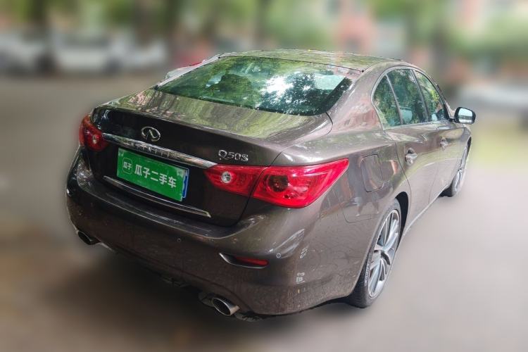 Used Infiniti Q50L 2016 2.0T Luxury Sport Edition Rear Right 45 Deg