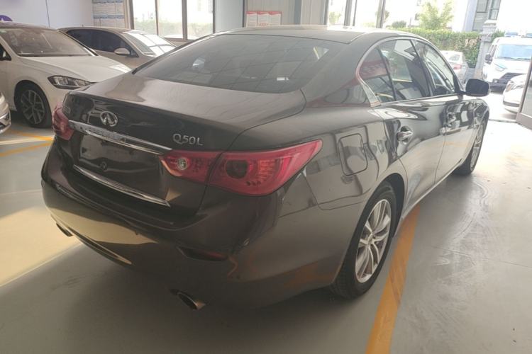 Used Infiniti Q50L 2016 2.0T Enjoyment Edition Rear Right 45 Deg