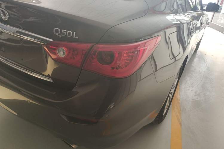 Used Infiniti Q50L 2016 2.0T Enjoyment Edition Right Rear Taillight